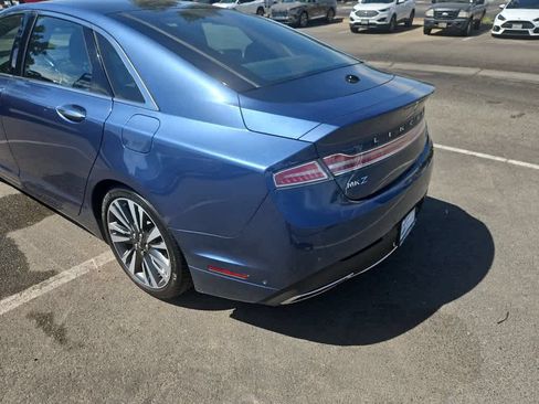 Used 2019 Lincoln MKZ Reserve w/ Luxury Package AWD/4WD image 10