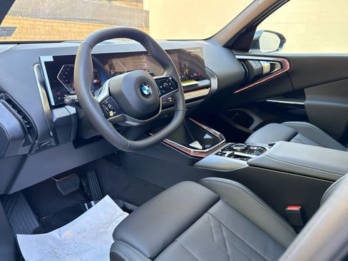 Used 2026 BMW X3 xDrive30i w/ Convenience Package AWD/4WD image 12