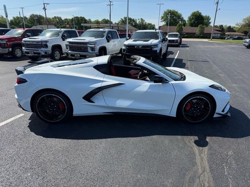 Used 2020 Chevrolet Corvette Stingray Preferred Cpe w/ 2LT Preferred Equipment Group RWD image 10