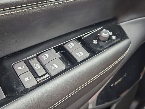 New 2026 Jeep Grand Wagoneer Limited image 25