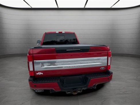 Used 2022 Ford F350 Platinum w/ FX4 Off-Road Package image 12