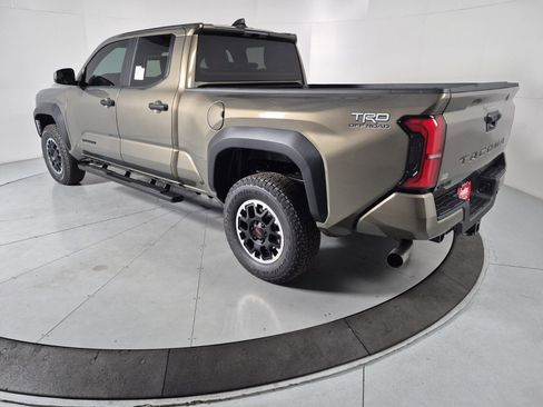 New 2026 Toyota Tacoma SR5 image 3