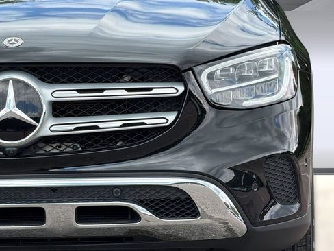 Certified 2022 Mercedes-Benz GLC 300 image 11