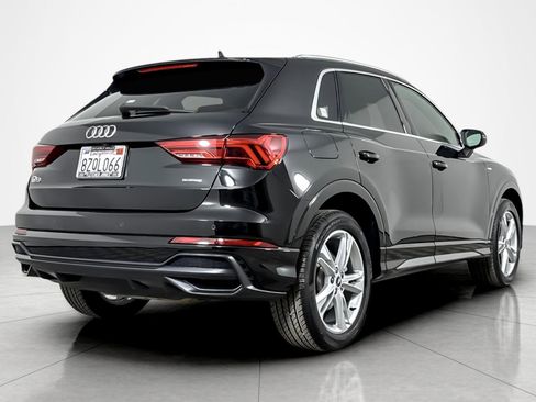 Used 2022 Audi Q3 2.0T Premium Plus image 5