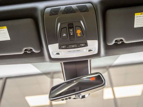 Used 2017 BMW 340i xDrive Sedan image 38