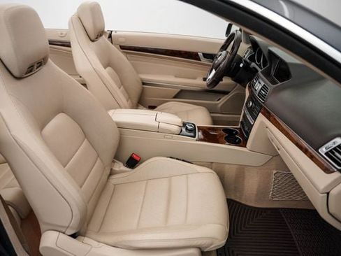 Used 2016 Mercedes-Benz E 400 Cabriolet w/ Premium 2 Package image 21