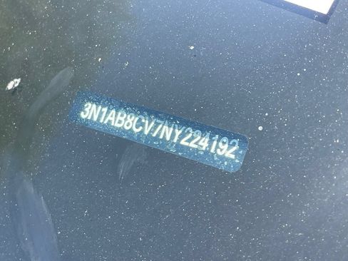 Used 2022 Nissan Sentra SV FWD image 12