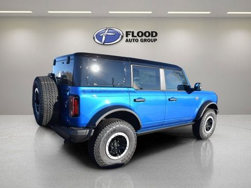 New 2025 Ford Bronco Badlands image 2