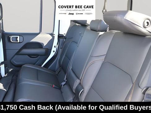 New 2026 Jeep Gladiator Sport image 17