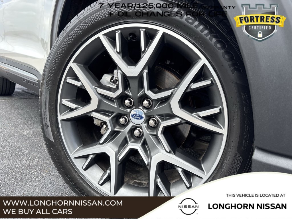 Used 2025 Ford Explorer Platinum w/ Ultimate Package RWD image 8