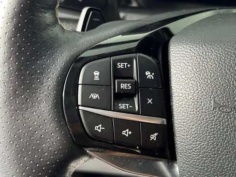 Used 2022 Ford Explorer ST w/ Equipment Group 401A AWD/4WD image 31