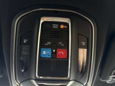 New 2026 Dodge Charger R/T w/ Blacktop Package AWD/4WD image 29