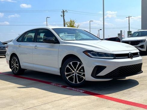 New 2025 Volkswagen Jetta Sport image 6