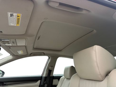 Used 2021 Honda Accord EX-L image 11
