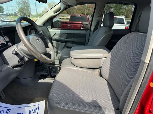 Used 2008 Dodge Ram 2500 Truck ST image 11