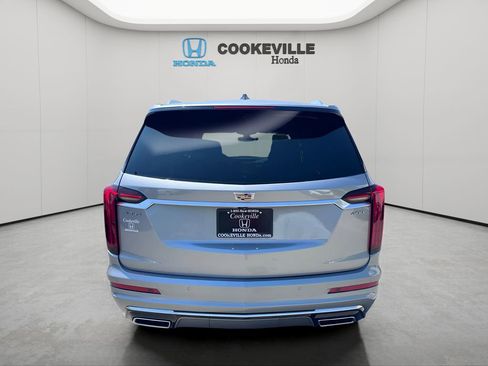 Used 2025 Cadillac XT6 Premium Luxury AWD/4WD image 5
