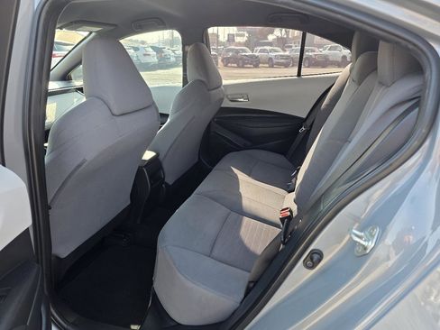 Used 2022 Toyota Corolla SE image 13