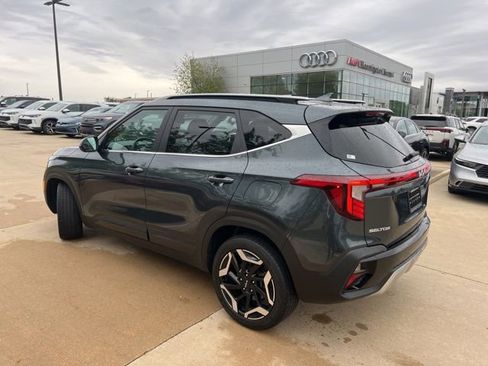 Used 2024 Kia Seltos SX w/ SX Sunroof Package AWD/4WD image 4