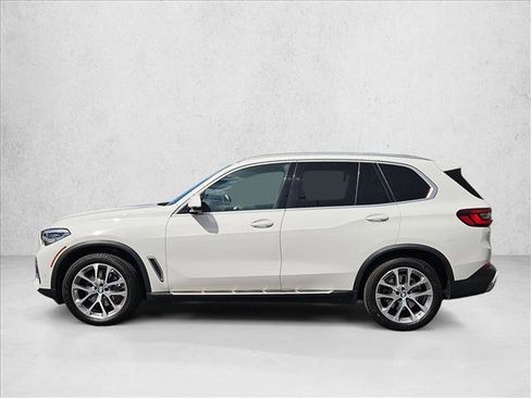 Used 2022 BMW X5 xDrive40i w/ Luxury Seating Package AWD/4WD image 10
