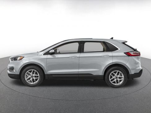 Used 2024 Ford Edge SEL AWD/4WD image 3