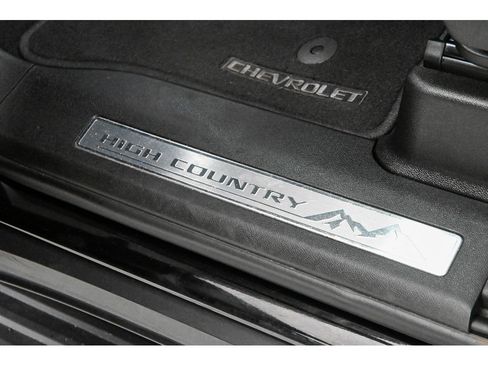 Used 2023 Chevrolet Tahoe High Country AWD/4WD image 63