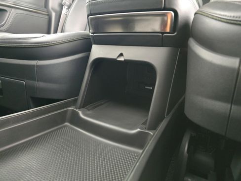 Used 2022 Rivian R1T Launch Edition AWD/4WD image 31
