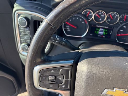 Used 2020 Chevrolet Silverado 1500 LT w/ All-Star Edition image 32