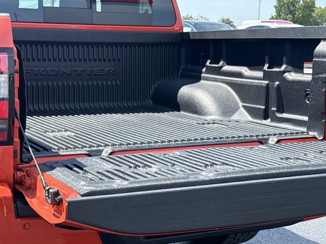 Certified 2025 Nissan Frontier PRO-4X w/ Interior Protection Package AWD/4WD image 10