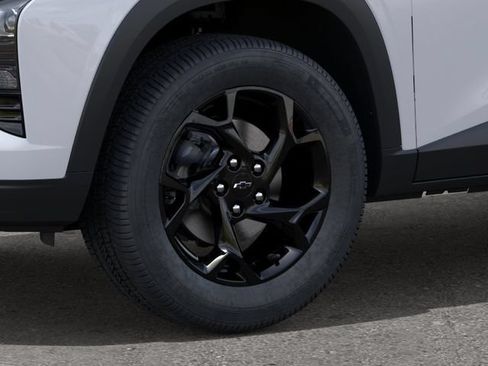 New 2026 Chevrolet Trax LT w/ Driver Confidence Package FWD image 9