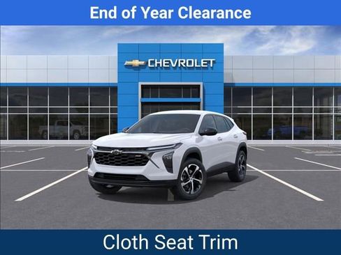 New 2025 Chevrolet Trax RS image 9