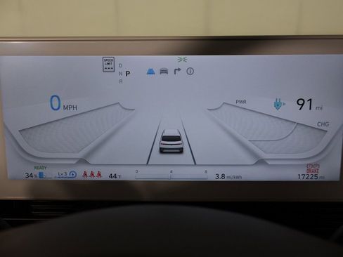 Used 2024 Hyundai Ioniq 5 SEL RWD image 40
