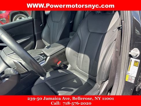 Used 2024 BMW 330e xDrive w/ Convenience Package image 29