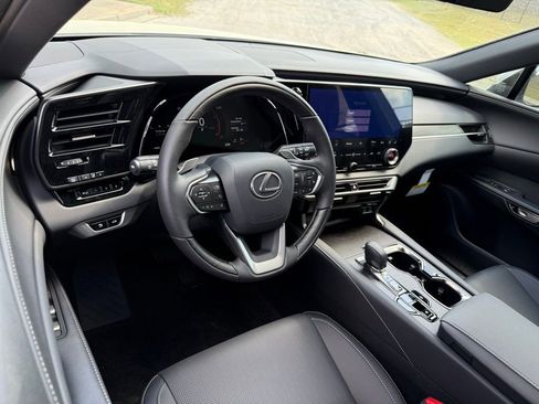 New 2026 Lexus RX 350 FWD image 3