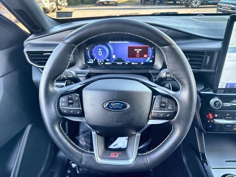 Used 2021 Ford Explorer ST w/ Equipment Group 401A image 16