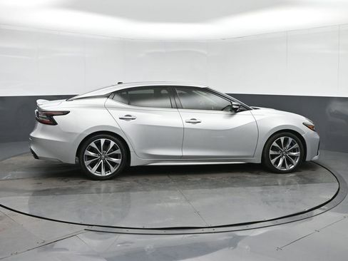 Used 2020 Nissan Maxima Platinum w/ Sport Mat Group image 8
