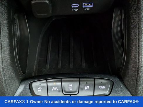 Used 2025 Chevrolet TrailBlazer LT AWD/4WD image 9
