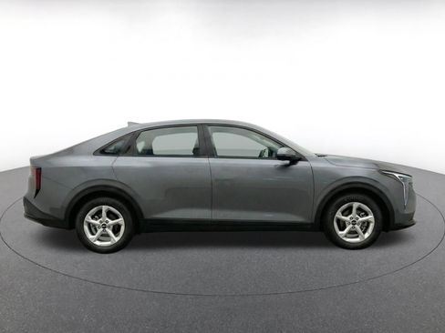 Used 2025 Kia K4 FWD image 8