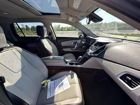 Used 2013 GMC Terrain SLT AWD/4WD image 9