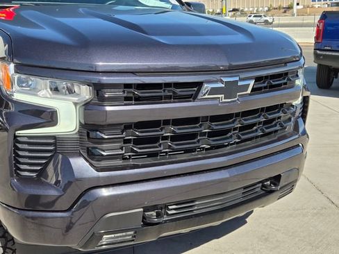 Used 2022 Chevrolet Silverado 1500 RST AWD/4WD image 8