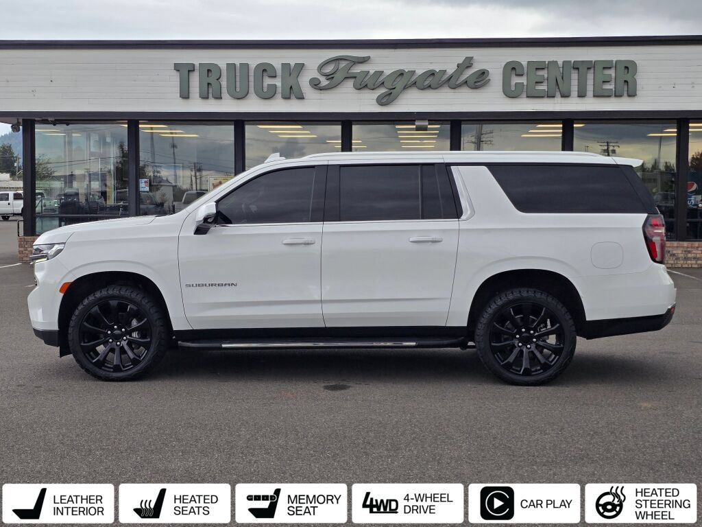 Used 2022 Chevrolet Suburban LT w/ Luxury Package AWD/4WD image 1
