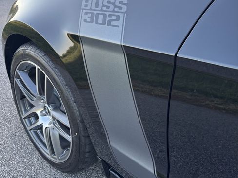 Used 2013 Ford Mustang Boss 302 RWD image 9