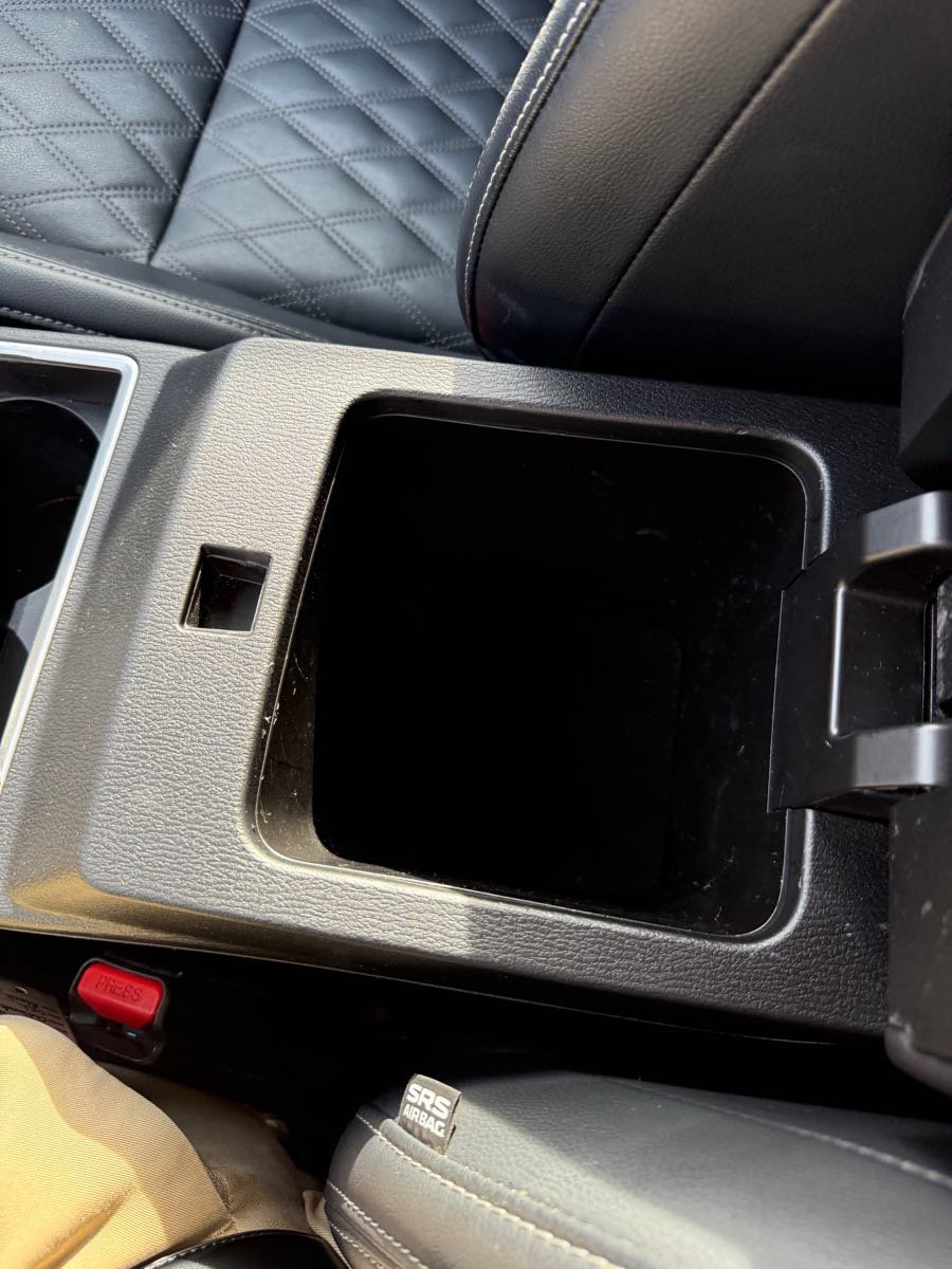 Used 2024 Mitsubishi Outlander SEL AWD/4WD image 29
