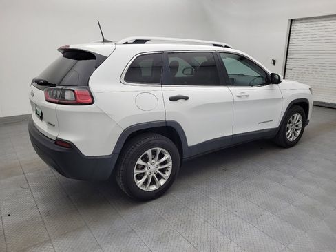 Used 2019 Jeep Cherokee Latitude w/ Cold Weather Group FWD image 10