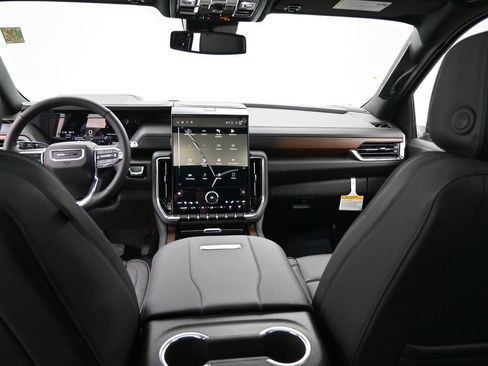 New 2026 GMC Yukon XL Denali image 23