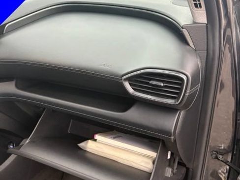 Used 2021 Hyundai Santa Fe Limited AWD/4WD image 35