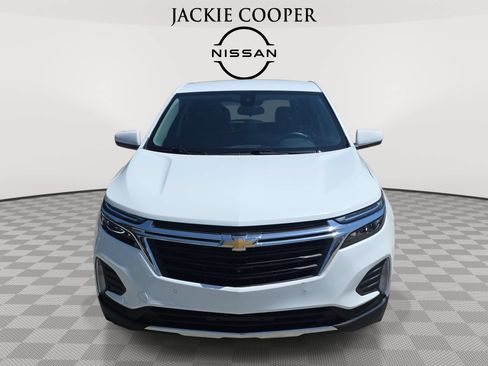 Used 2023 Chevrolet Equinox LT FWD image 2