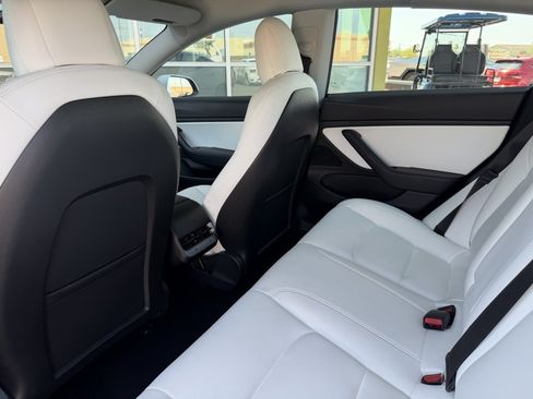 Used 2021 Tesla Model 3 Standard Range Plus RWD image 34