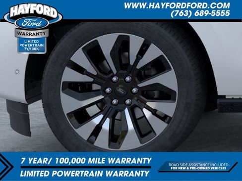 New 2025 Ford Expedition Max Platinum w/ Driver's Package image 21