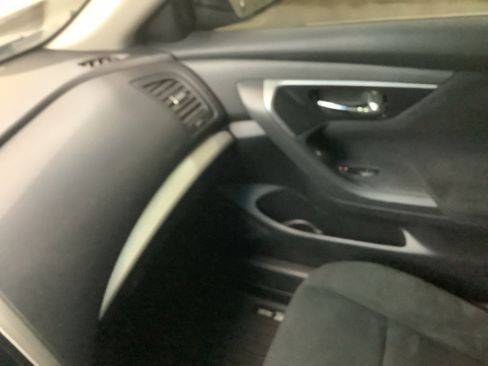 Used 2014 Nissan Altima 2.5 SV FWD image 20