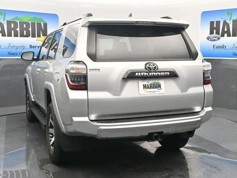 Used 2024 Toyota 4Runner TRD Off-Road image 4